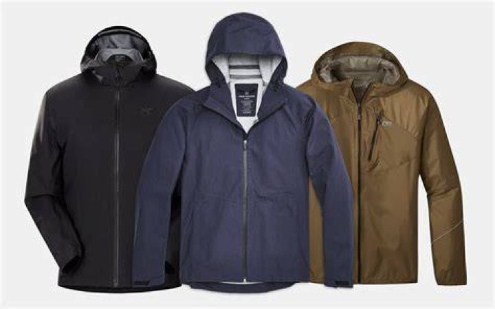 Ultimate Guide to Men's Rain Jackets: Stay Dry and Stylish