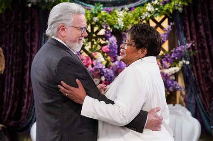 Uncovering Marsha Warfield's Partner: A Journey Through Her Life and Relationships