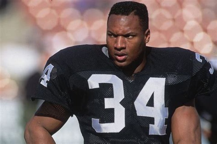 Understanding Bo Jackson's Height: A Look at the Legendary Athlete