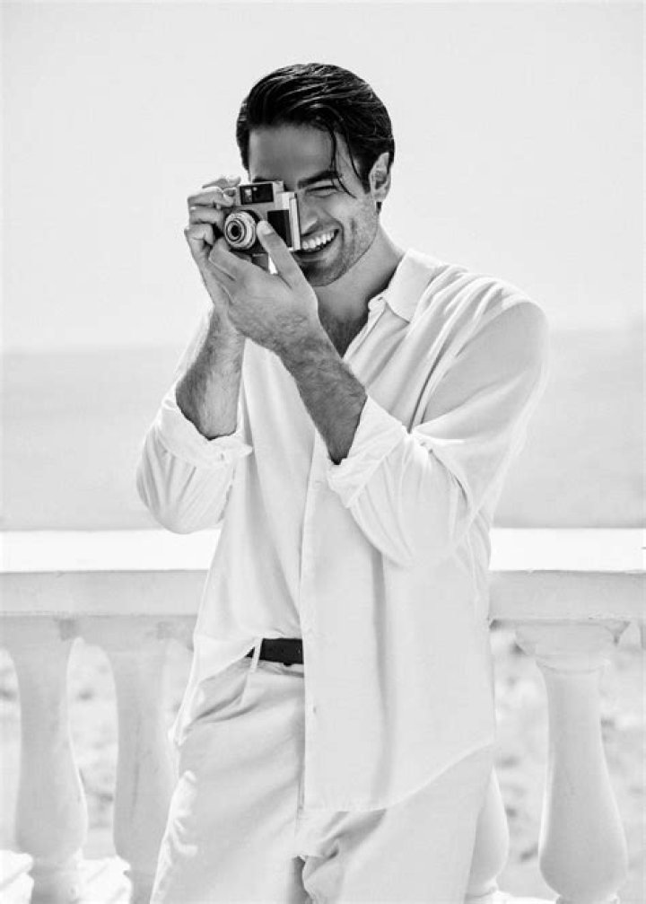 Unveiling the Charisma of Matteo Bocelli Shirtless: A Closer Look