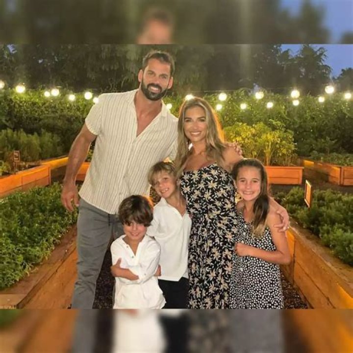 Unveiling the Details About Jessie James Decker Height and Weight