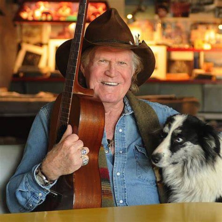 Unveiling the Impressive Wealth of Billy Joe Shaver: Net Worth Revealed