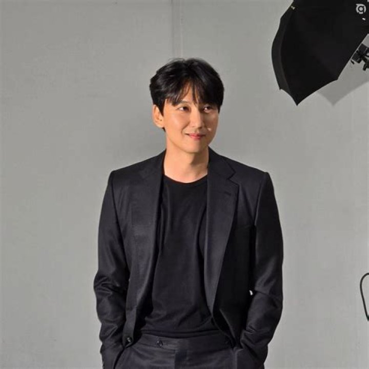 Unveiling the Life and Career of Kim Nam-gil: A Talented South Korean Actor