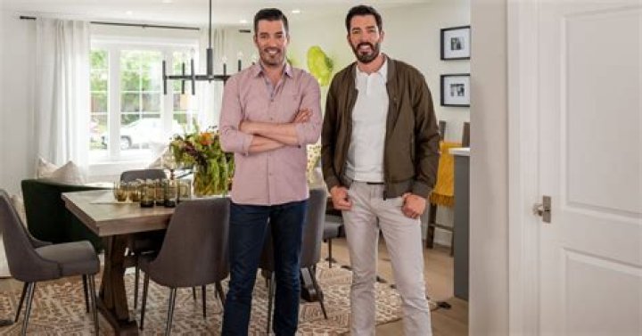 What Car Drives the Property Brothers' Jonathan Scott?