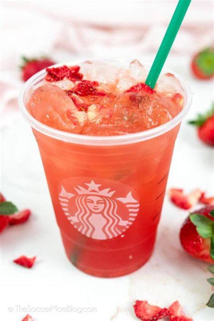 What Exactly is Strawberry Acai? Unlocking its Sweet and Refreshing Essence