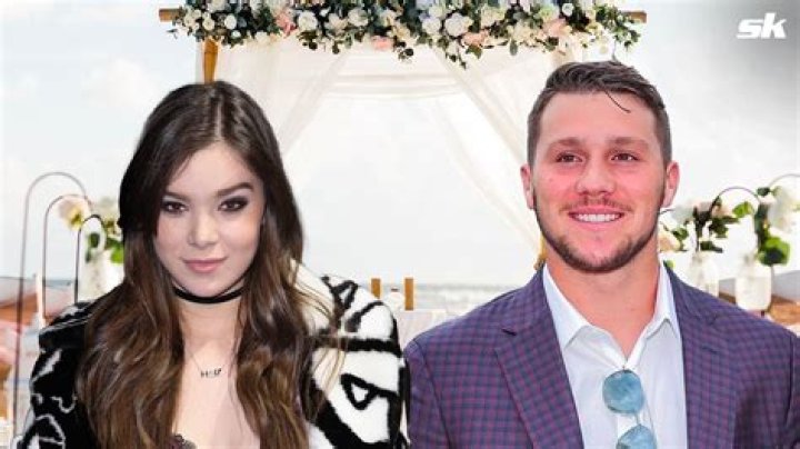 Who is Hailee Steinfeld Dating? A Deep Dive into Her Romantic Life