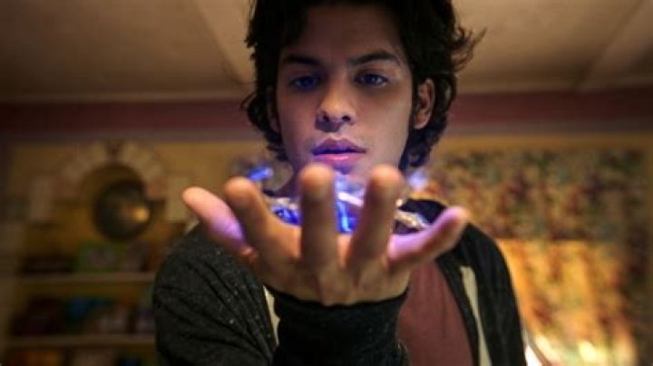 Xolo Maridue&ntilde;a Novia: Exploring the Love Life of the Rising Star